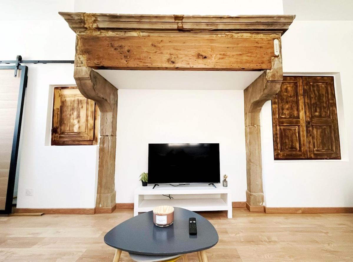 Studio Chic Au Style Retro Moderne Saint-Genix-sur-Guiers Exteriör bild